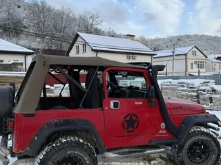 2005 Jeep Wrangler II (TJ), красный, 1800000 рублей, вид 3