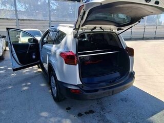 2013 Toyota RAV4 IV (XA40), белый, 1800000 рублей, вид 5