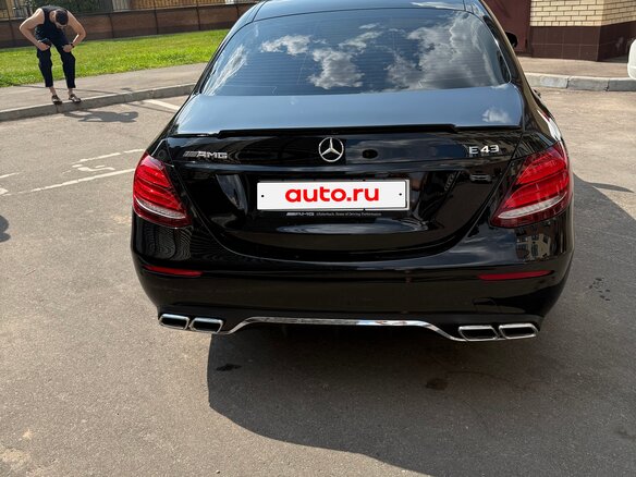 2016 Mercedes-Benz E-Класс 200 V (W213, S213, C238), чёрный - вид 4