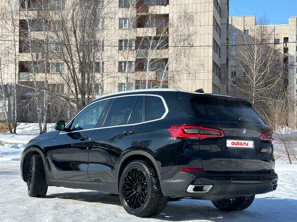 2019 BMW X5 30d IV (G05/G18), чёрный, 5700000 рублей - вид 6