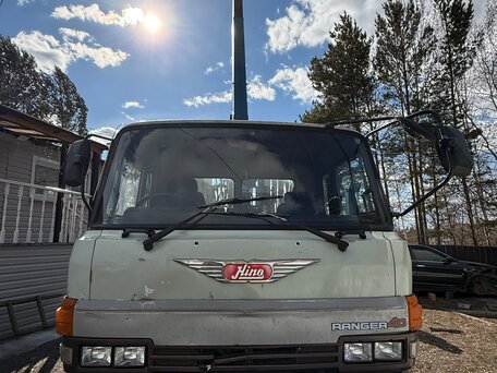 1991 Hino Автокран, 2600000 рублей, вид 1