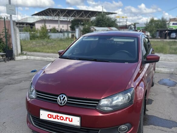 2010 Volkswagen Polo V, красный, 477777 рублей - вид 1