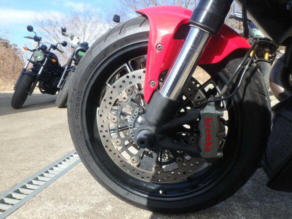 2011 Ducati Diavel, красный, 900000 рублей - вид 10