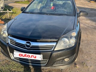 2011 Opel Astra H Рестайлинг, чёрный, 330000 рублей, вид 1