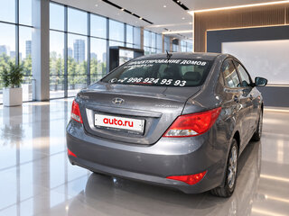 2016 Hyundai Solaris I Рестайлинг, серебристый, 699000 рублей, вид 4