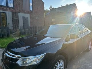 2015 Toyota Camry VII (XV50) Рестайлинг, серый, 1830000 рублей, вид 1