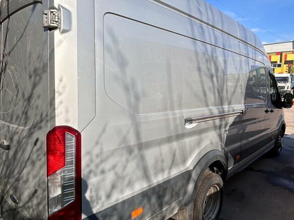 2017 Ford Transit, серебристый, 1700000 рублей - вид 11