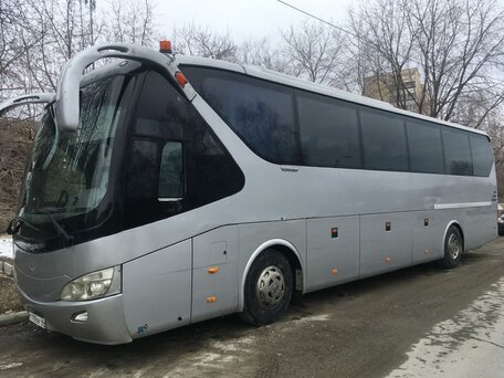 2011 Yutong ZK6129H, серебристый, 2600000 рублей, вид 1