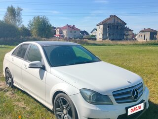 2013 Mercedes-Benz C-Класс 180 III (W204) Рестайлинг, белый, 1500000 рублей, вид 3