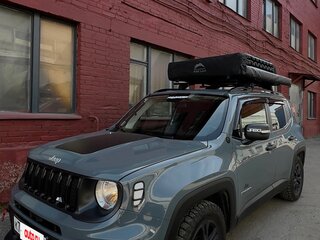 2019 Jeep Renegade I Рестайлинг, серый, 2200000 рублей, вид 2