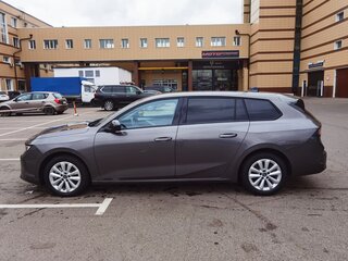 2023 Opel Astra L, серый, 2390000 рублей, вид 2