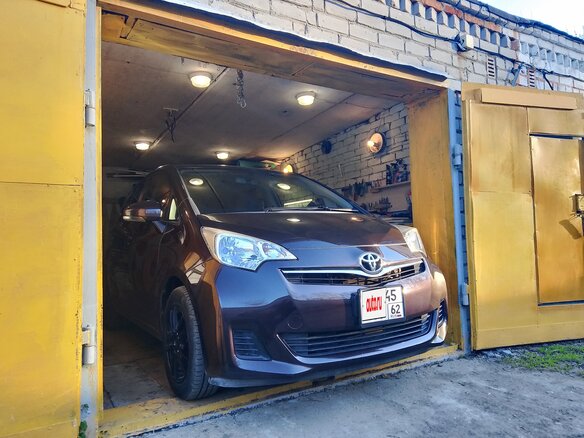 2014 Toyota Ractis II, фиолетовый, 1190000 рублей - вид 18
