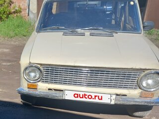 1982 Lada (ВАЗ) 2101, бежевый, 75000 рублей, вид 2