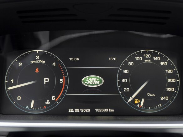 2014 Land Rover Range Rover IV, чёрный - вид 9