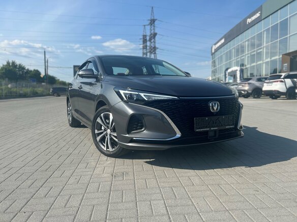 2025 Changan Eado Plus I, серый, 2739900 рублей - вид 2
