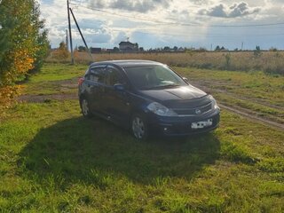 2010 Nissan Tiida I Рестайлинг, синий, 620000 рублей, вид 4