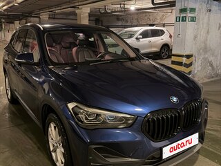 2020 BMW X1 18i sDrive II (F48) Рестайлинг, синий, 3650000 рублей, вид 3