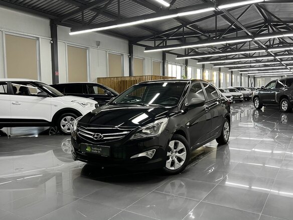 2014 Hyundai Solaris I Рестайлинг, чёрный, 930000 рублей