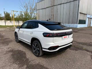 2024 Volkswagen Tayron X I Рестайлинг, белый, 5000000 рублей, вид 3