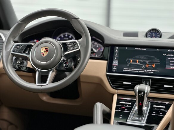 2020 Porsche Cayenne S Coupé III, коричневый, 10400000 рублей - вид 11
