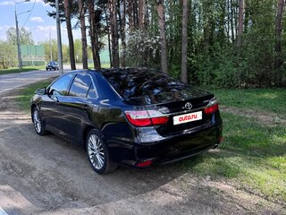 2015 Toyota Camry VII (XV50) Рестайлинг, чёрный, 2222000 рублей, вид 4