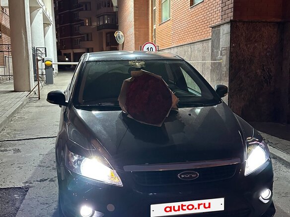 2008 Ford Focus II Рестайлинг, чёрный, 610000 рублей - вид 2
