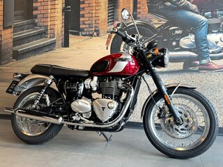 2024 Triumph Bonneville T120, красный, 1850000 рублей, вид 3