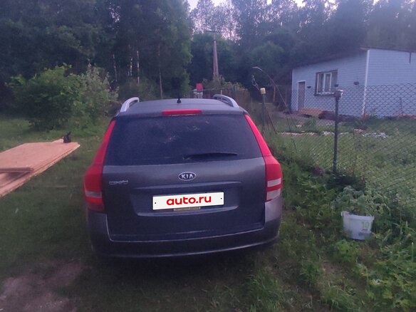 2011 Kia Ceed I Рестайлинг, серебристый, 640000 рублей - вид 2