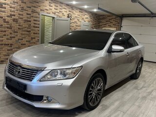2012 Toyota Camry VII (XV50), серебристый, 1450000 рублей, вид 2