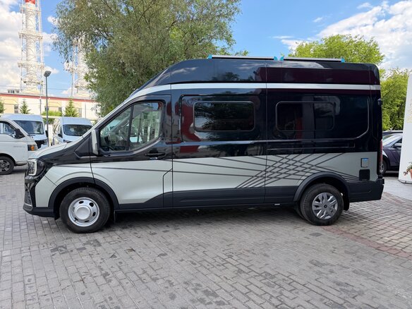 2024 Ford Transit, чёрный, 13900000 рублей - вид 5