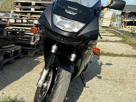 1996 Kawasaki ZX-6R Ninja, серый, 300000 рублей, вид 2
