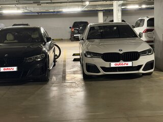 2021 BMW 5 серии 530i xDrive VII (G30/G31/G38) Рестайлинг, белый, 4650000 рублей, вид 3