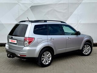 2011 Subaru Forester III, серебристый, 1075000 рублей, вид 4