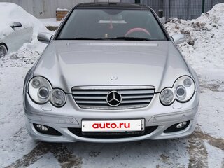 2007 Mercedes-Benz C-Класс 230 II (W203) Рестайлинг, серебристый, 900000 рублей, вид 2