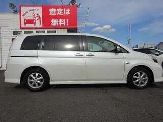 2014 Toyota ISis I Рестайлинг, белый, 1000007 рублей, вид 4