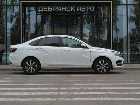 2023 Lada (ВАЗ) Vesta I Рестайлинг (NG), белый, 1245000 рублей, вид 4