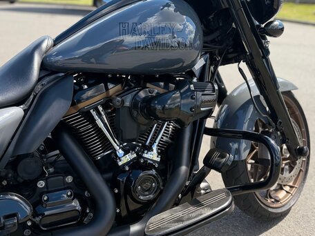 2022 Harley-Davidson Street Glide ST, серый, 2550000 рублей, вид 3