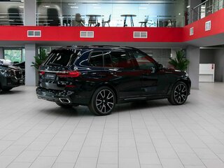 2020 BMW X7 40i I (G07), чёрный, 6495000 рублей, вид 2