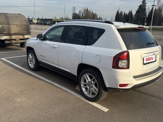 2014 Jeep Compass I Рестайлинг 2, белый, 1250000 рублей, вид 2