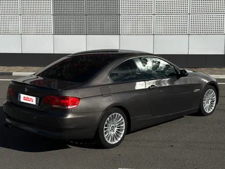 2008 BMW 3 серии 325i V (E90/E91/E92/E93), бежевый, 949000 рублей, вид 1