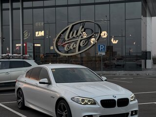 2013 BMW 5 серии 520d VI (F10/F11/F07) Рестайлинг, белый, 2000000 рублей, вид 1