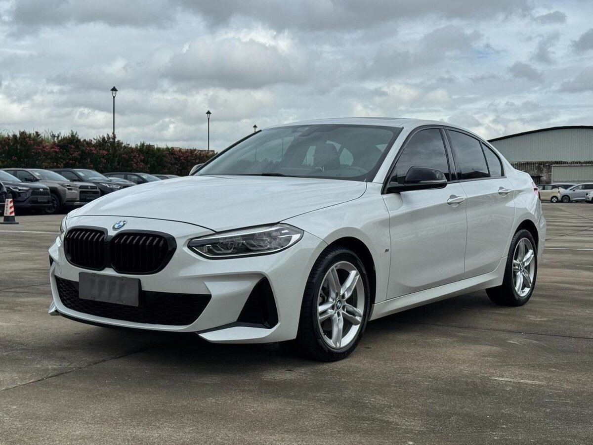 Открыть фотографии: BMW 1 серии III (F52) Рестайлинг
