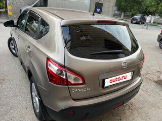 2013 Nissan Qashqai I Рестайлинг, коричневый, 1080000 рублей, вид 5