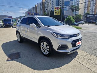 2017 Chevrolet Trax I Рестайлинг, белый, 1200000 рублей, вид 3