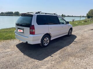 1998 Mitsubishi Chariot Grandis III, белый, 300000 рублей, вид 4