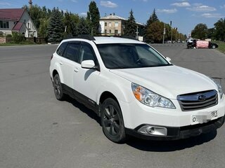2011 Subaru Outback IV, белый, 1100000 рублей, вид 2