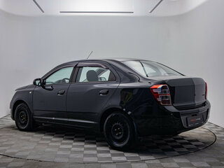 2013 Chevrolet Cobalt II, чёрный, 384000 рублей, вид 3