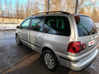 2008 Volkswagen Sharan I Рестайлинг 2, серебристый, 750000 рублей, вид 5