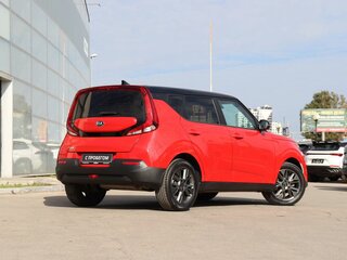 2021 Kia Soul III, красный, 2190000 рублей, вид 5