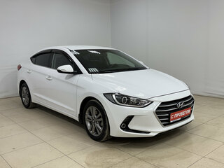 2018 Hyundai Elantra VI (AD), белый, 1250000 рублей, вид 3